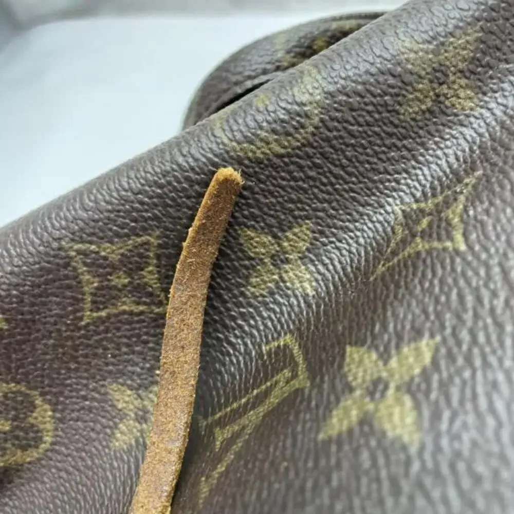 Louis Vuitton Vintage Montsouris #255988L90B - Picture 7 of 9